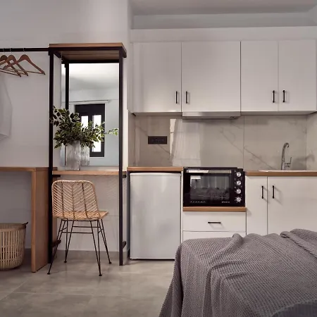 Giannoulis Apartment