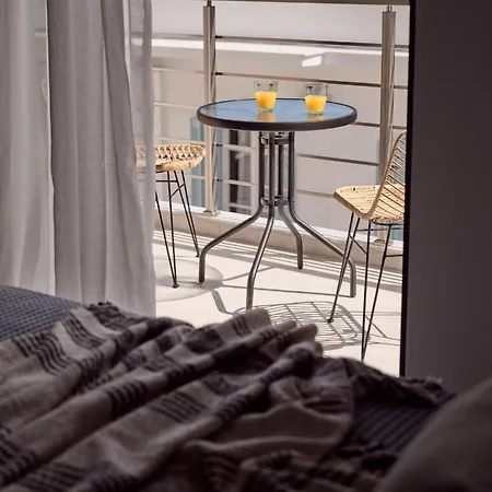 Giannoulis Apartment